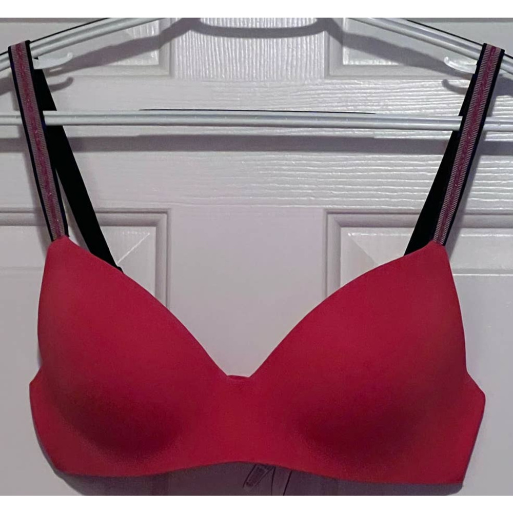 Victoria’s Secret Orange‎ T-Shirt Lightly Lined Wireless Size 34D